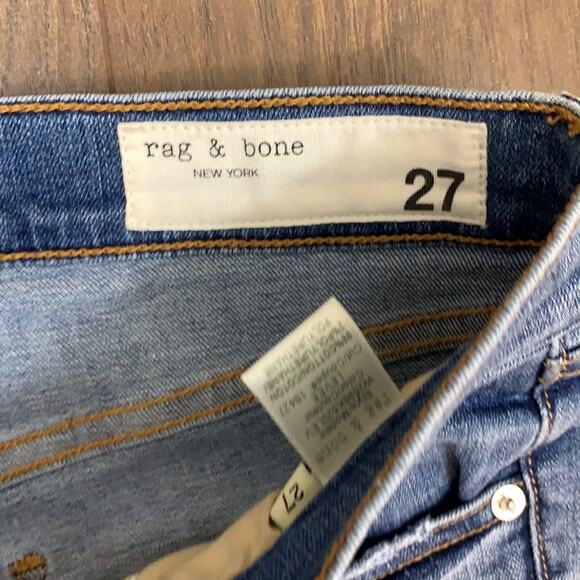 Rag & Bone Raw Hem Capri Skinny Jeans In Levee - Picture 5 of 7